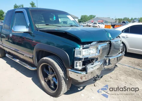 1998 Chevrolet K1500 Fleetside z USA, uszkodzony, nr VIN 2GCEK19R3W1113252